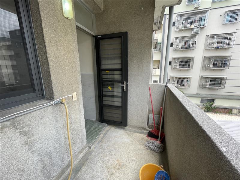 社會住宅🏠武營台碱新村3房近衛武營愛窩,愛窩 iwow house