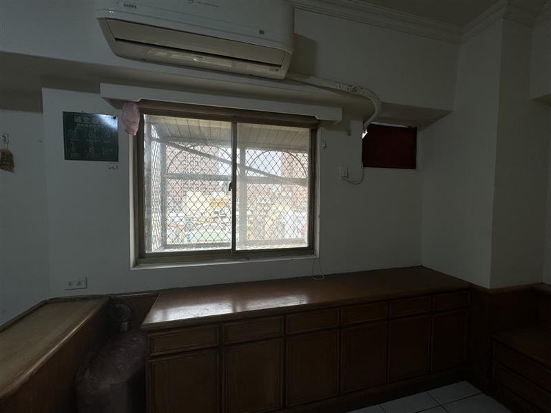 社宅🏠正忠9F電梯貓寵獨立套房近科工館樹德📞愛窩,愛窩 iwow house