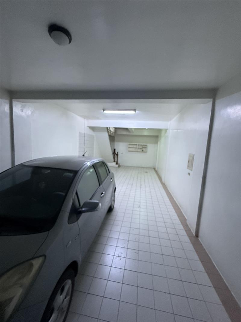 社宅🏠仁怡一仁武商圈萌寵三樓透天車庫4房含地下室📞愛窩,愛窩 iwow house