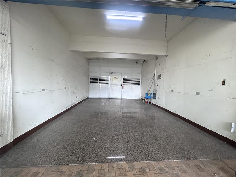 水管店面近台塑仁武廠📞愛窩,愛窩 iwow house