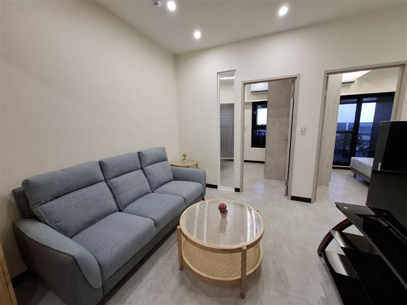 【稀有】全新未住 愛河第一排 高樓層景觀二房 (陽台直接看高雄流行音樂中心),愛窩 iwow house