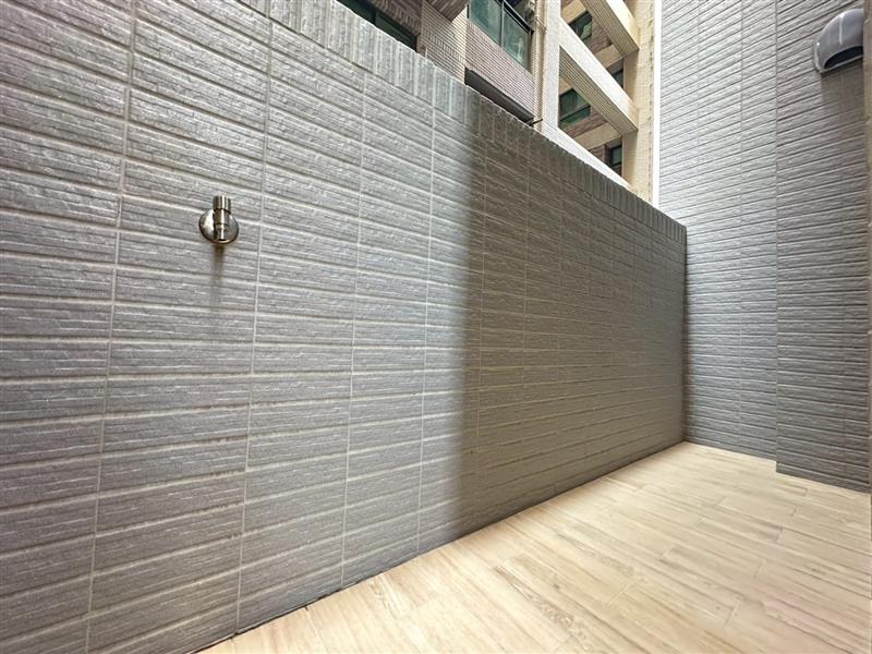 社宅🏠大中二2F全新電梯採光萌寵獨立套房近高鐵📞愛窩,愛窩 iwow house