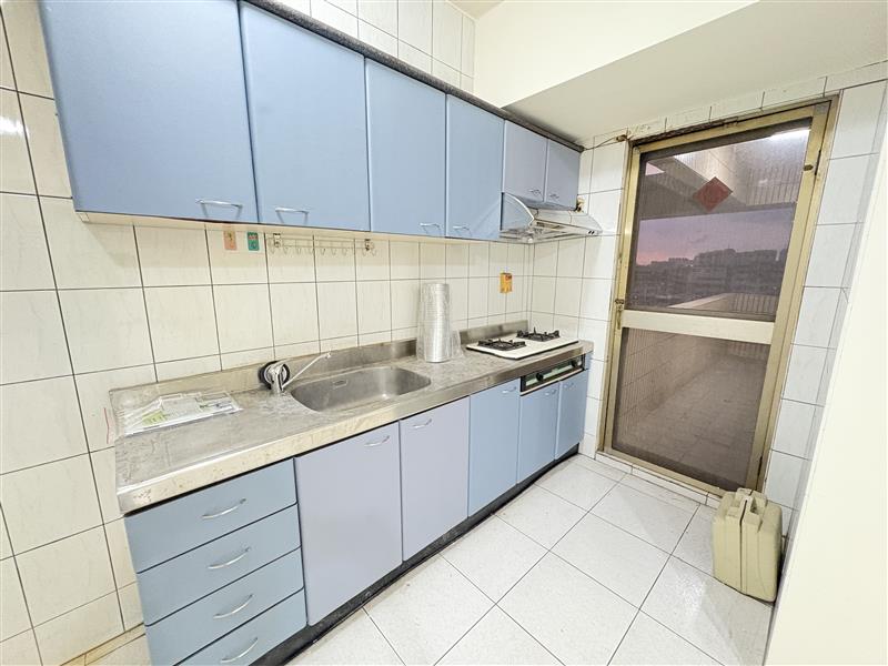 社宅🏠民富27電梯3房後庄商圈近後庄車站📞愛窩,愛窩 iwow house