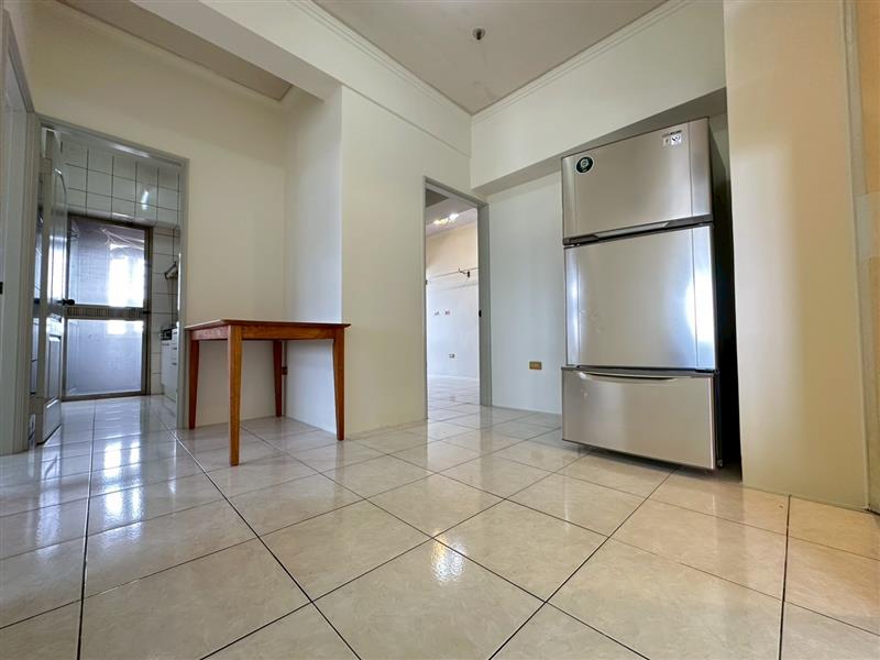 社宅🏠大中二華夏商圈高鐵萌寵電梯採光3房近國10📞愛窩,愛窩 iwow house