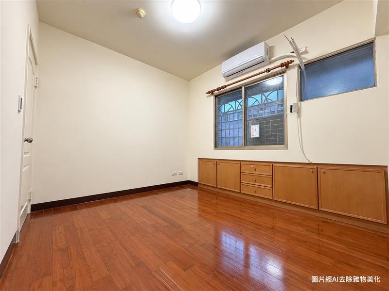 社宅🏠文川6F左營商圈4房萌寵採光可租車位近捷運📞愛窩,愛窩 iwow house