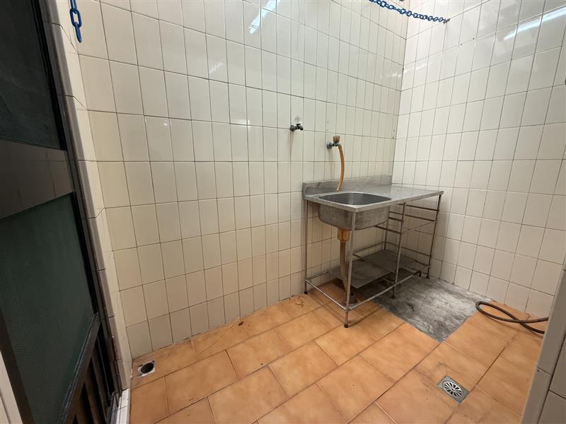 社宅🏠長明後驛商圈可寵大空間近高雄車站📞愛窩,愛窩 iwow house
