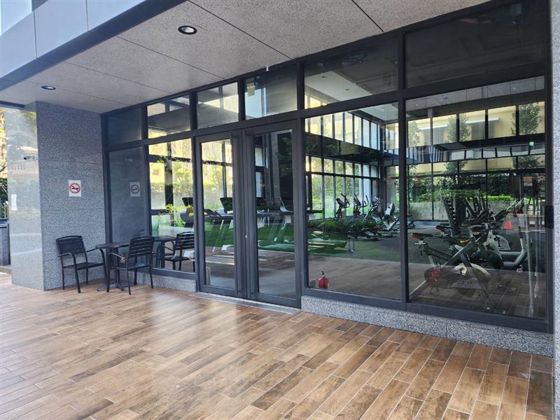 社宅🏠鼎強輕屋齡景觀可寵2房車位近文藻國1巨蛋📞愛窩,愛窩 iwow house