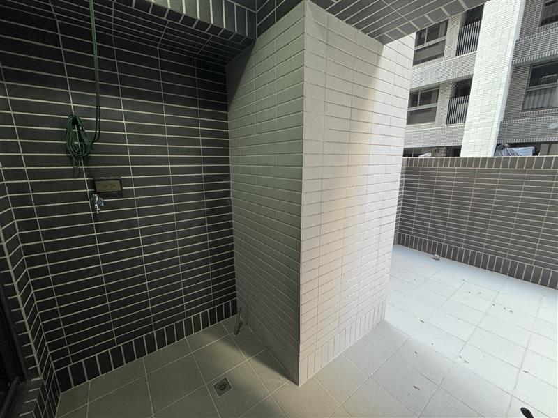 社宅🏠民族一明誠商圈電梯採光獨洗獨立套房近捷運巨蛋📞愛窩,愛窩 iwow house