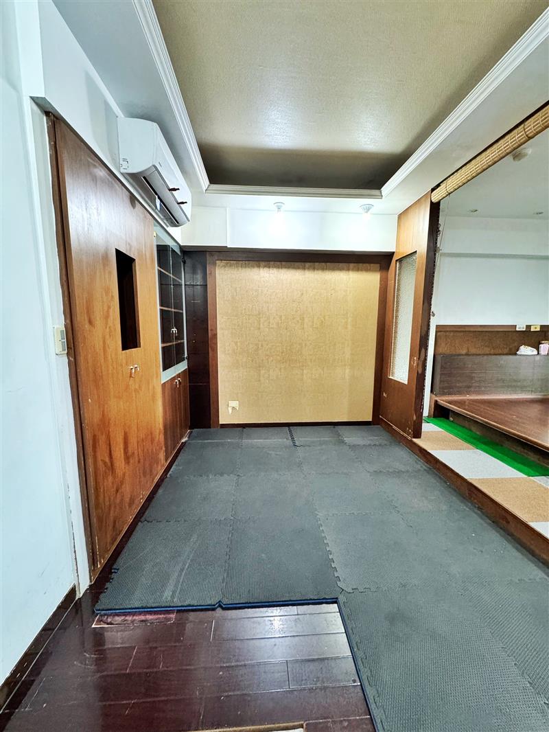 社宅🏠大埤電梯獨立套房近正修科大鳥松溼地公園📞愛窩,愛窩 iwow house