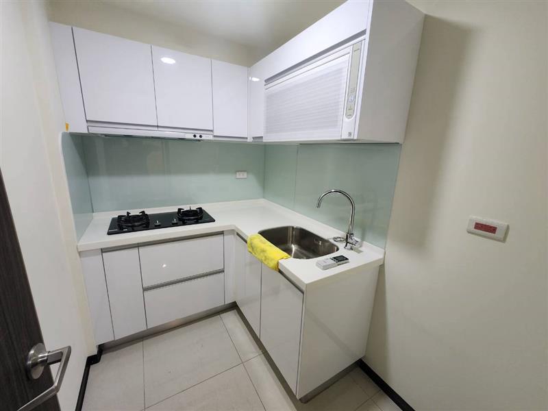 社宅🏠鼎強輕屋齡景觀可寵2房車位近文藻國1巨蛋📞愛窩,愛窩 iwow house