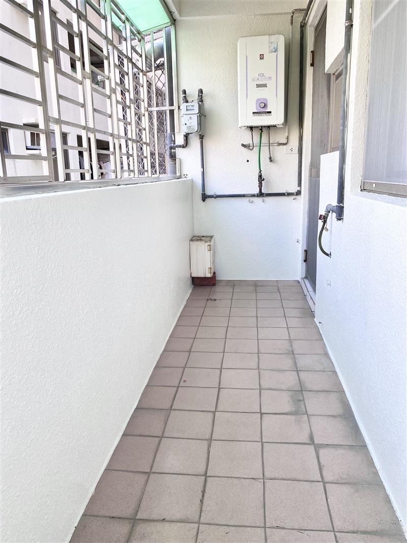 社宅🏠後昌電梯3房近莒光右昌商圈加工區捷運油廠國小📞愛窩,愛窩 iwow house