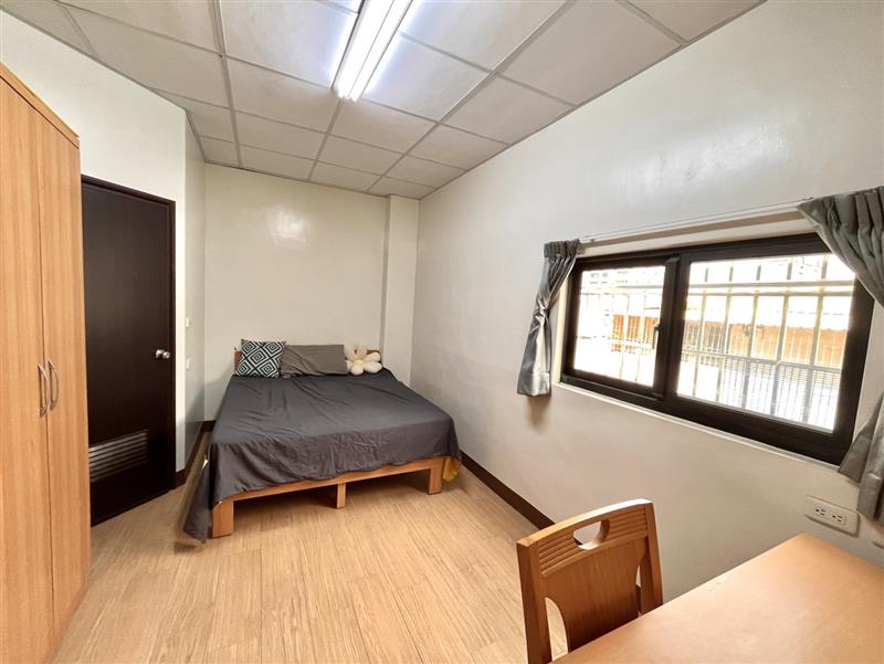 光華一703租補電梯獨套光華夜市📞愛窩,愛窩 iwow house