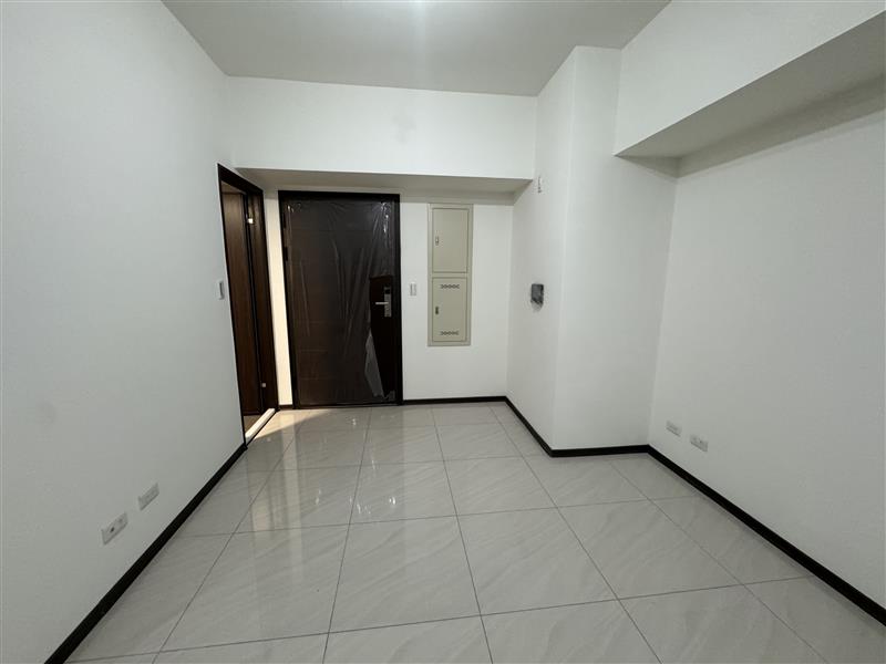 社宅🏠民族一明誠商圈電梯採光獨洗獨立套房近捷運巨蛋📞愛窩,愛窩 iwow house