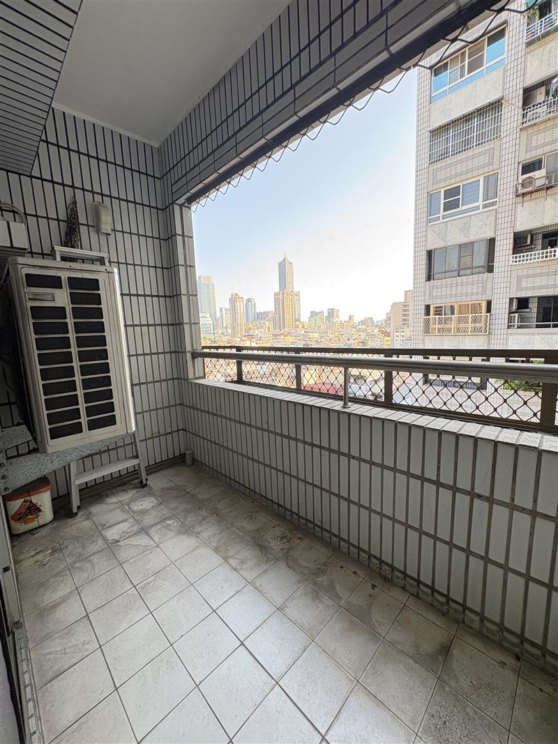 社宅🏠新田新崛江電梯採光2+1房近新興高中捷運📞愛窩,愛窩 iwow house