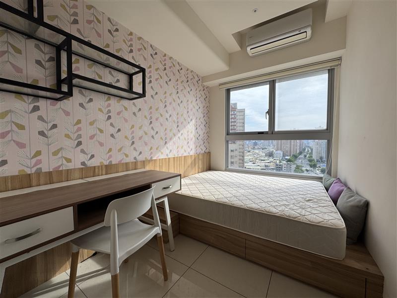 文學電梯萌寵採光2房近左營高鐵捷運📞愛窩,愛窩 iwow house