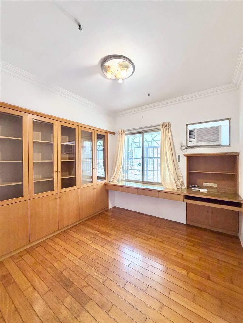 社宅🏠大昌二建功商圈採光大4房高樓景觀近高科大📞愛窩,愛窩 iwow house