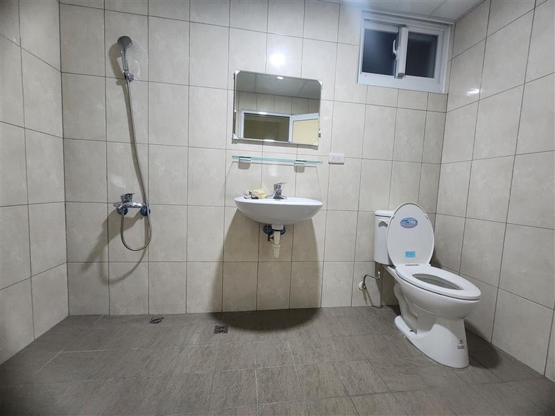 社宅🏠凱旋一九如商圈貓寵採光3房美寓近捷運輕軌📞愛窩,愛窩 iwow house