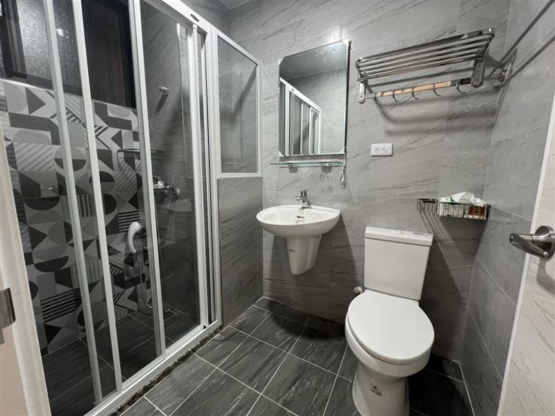 大寮全新落成獨立套房 適合和發工業區新鮮人,愛窩 iwow house