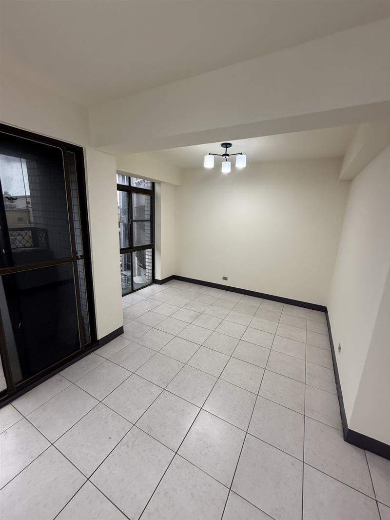 社宅🏠瑞興電梯採光4房大東散步到家近火車站📞愛窩,愛窩 iwow house