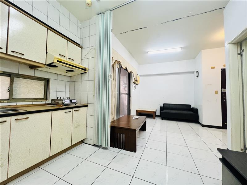 社宅🏠苓中亞灣電梯2房高流旅運中心輕軌愛窩,愛窩 iwow house