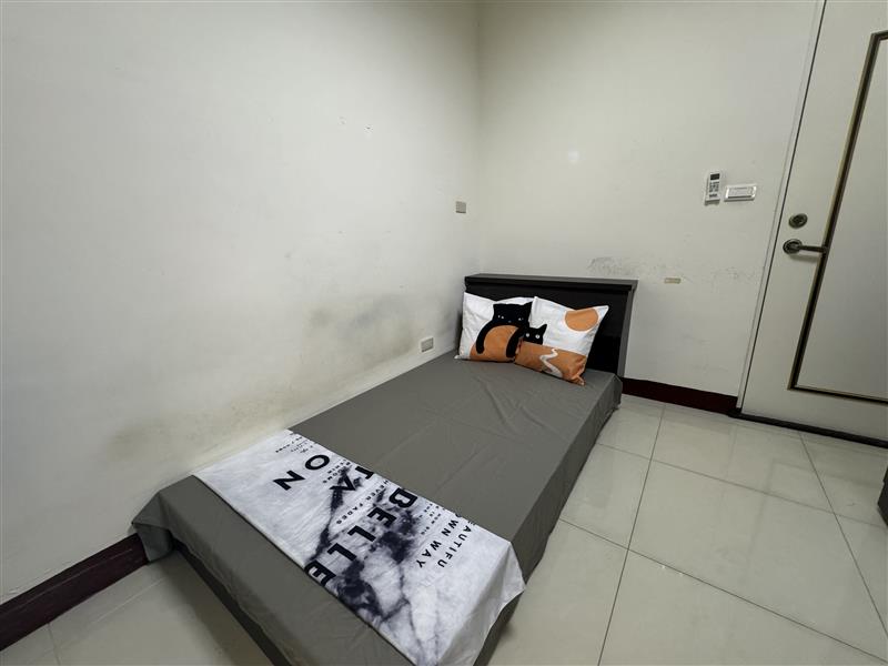 建興#8建工商圈雙租補採光房近高科大📞愛窩