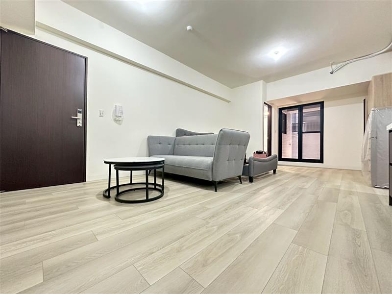 社宅🏠大中二2F全新電梯採光萌寵獨立套房近高鐵📞愛窩